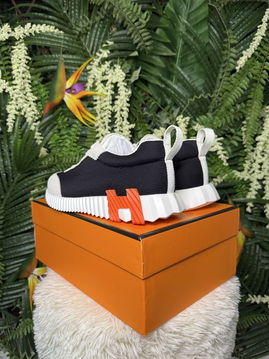 Hermes Trainer Bouncer White