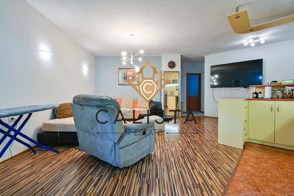 Дава се под наем Тристаен апартамент в София, Павлово - 90 кв.м за 668.1 € - Снимка #1