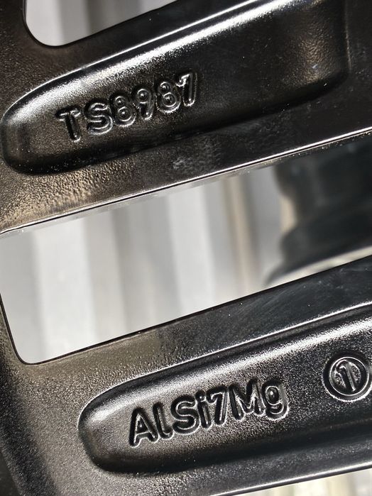 18 цола 5 х 114.3 мм Тойота Рав 4 , Авалон , C - HR , Авенсис Корола