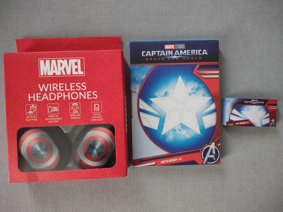 set notebook ,insigna si  casti wireless marvel captain america