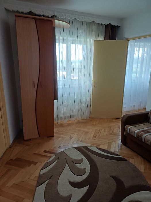 Inchiriere apartament regim hotelier