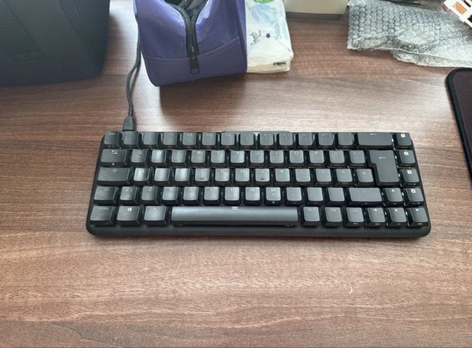 Tastatură mecanică Fnatic Gear STREAK65!