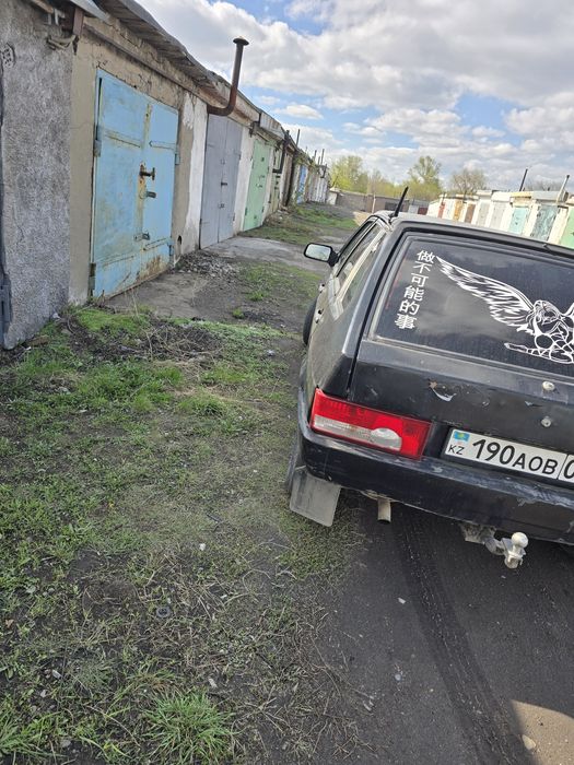 Продаю машину Ваз 2109