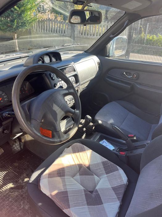 mitsubishi L200 2002