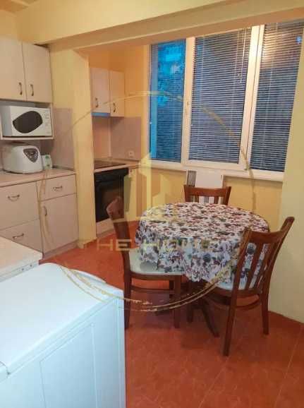 Дава се под наем Тристаен апартамент в Варна, Левски - 64 кв.м за 425 € - Снимка #1