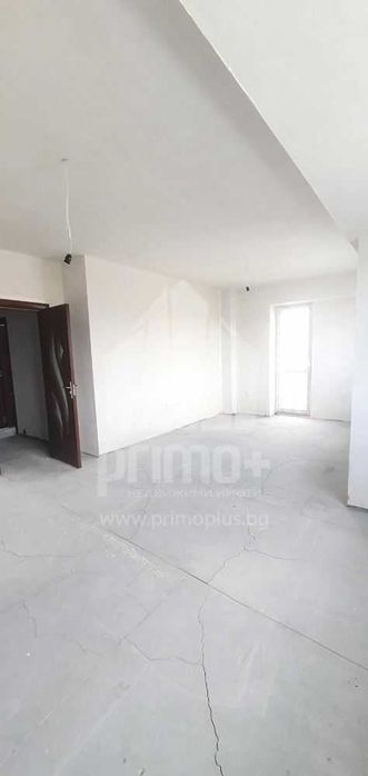 Продава се Тристаен апартамент в Велико Търново, Център - 86 кв.м за 1745 €/кв.м - Снимка #4