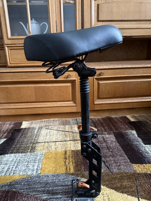 Scaun trotineta kukirin g2