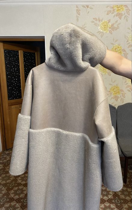 Продам женскую шубу