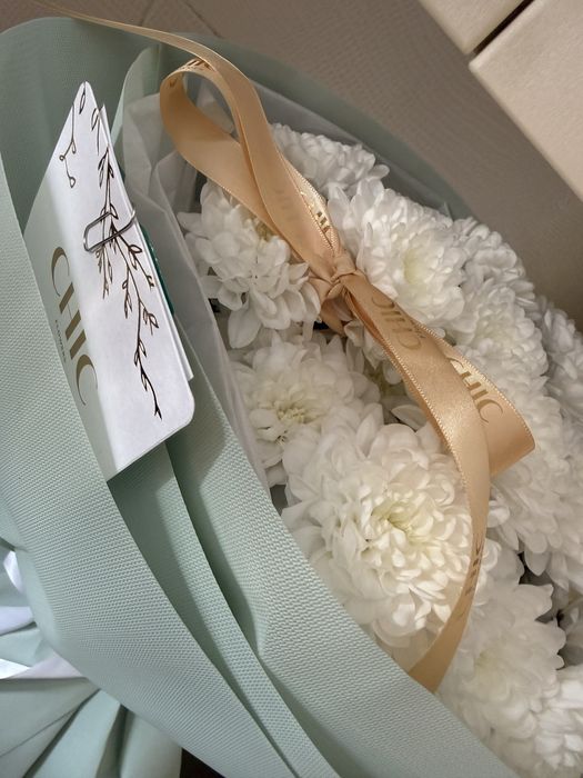 Срочно продаем цветы новые!!!