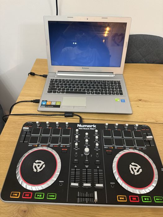 Numark Mixtrack Pro II