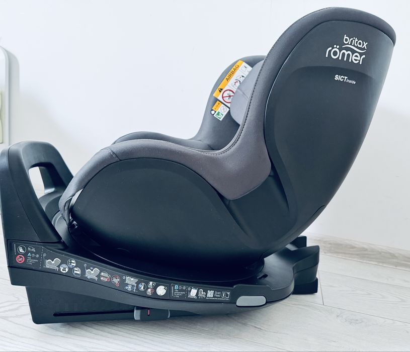 Britax Römer Dualfix Pro M