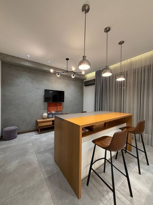 Квартира продается 4/5/9 на жк Новомосковская