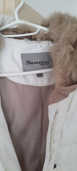 Дамско зимно яке, качулка естествен косъм