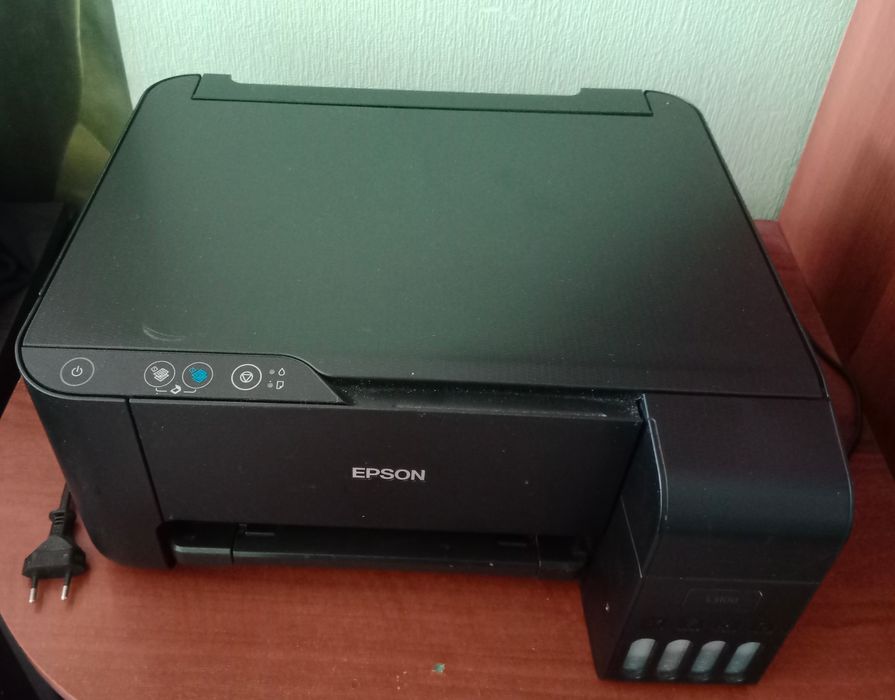 принтер цветной EPSON