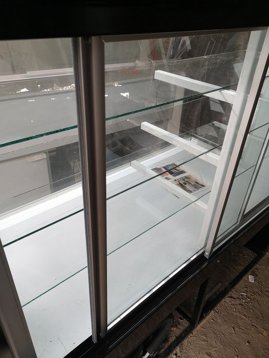 Витринные Холодильники под Торты