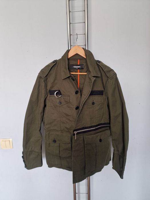 Страхотно мъжко спортно елегантно яке DSQUARED2 размер  50 / L