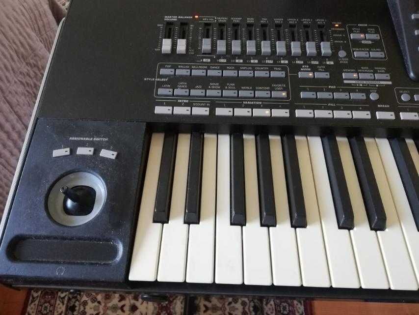Продавам  Korg Pa3x - 61, 256 ram (Корг Па 3) и семплер Juzisound Total SOLO MICRO