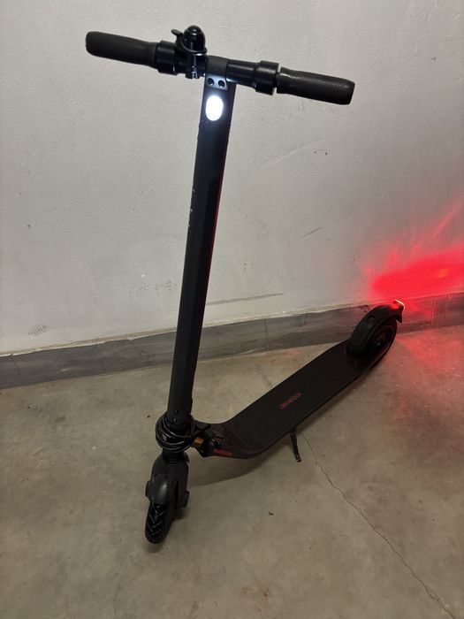 Електрическа тротинетка Ninebot by Segway E25E