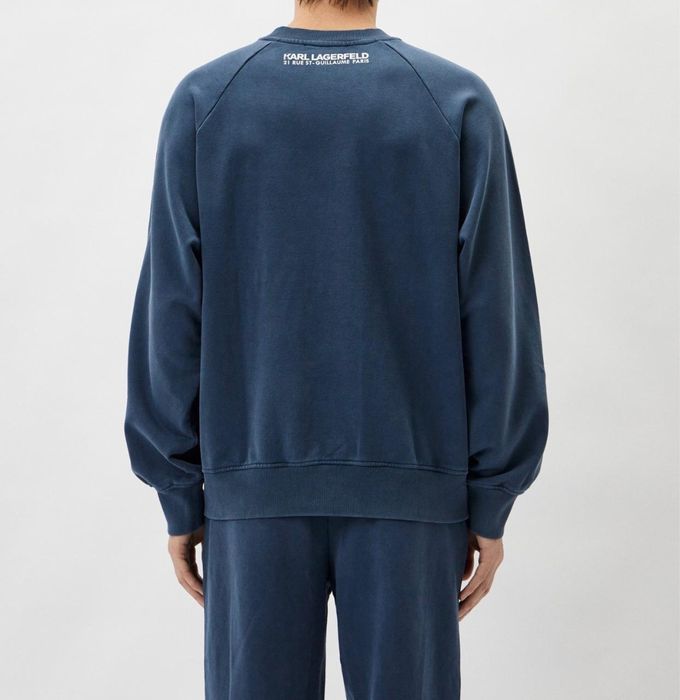 Костюм спортивный