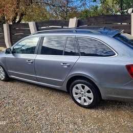 Skoda Superb Dec  2011