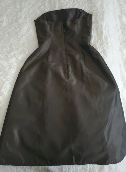 Rochie fără bretele