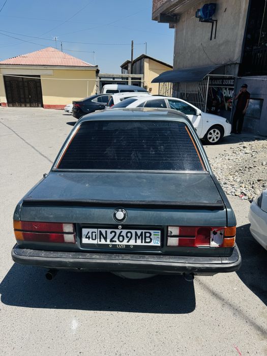 BMW e30 soriladi narxini kelishamz