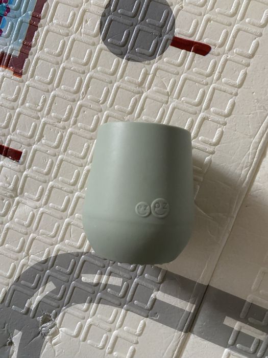 Ezpz чашка и прибори за хранене