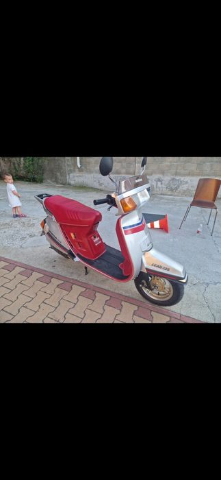 Скутер хонда лийд 125