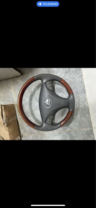 Продается руль LEXUS