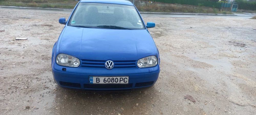 Продавам на части