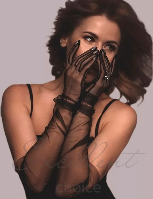 Длинные вечерние перчатки ,сеточка,в черном цвете