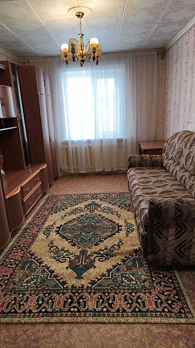 Продам 1 ком квартиру центр .район.  Достык Мол.