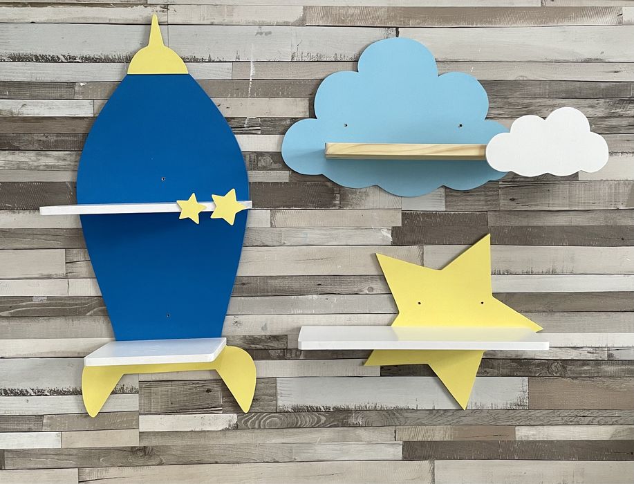 Етажерка за детска стая