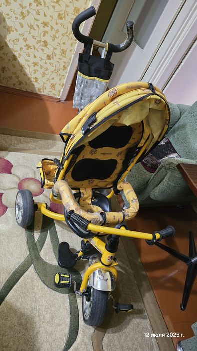 Велосипед трёхколёсный