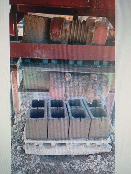 Станок для пескоблока 20*20*40