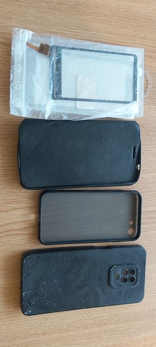 Huse și folii sticlă telefoane.