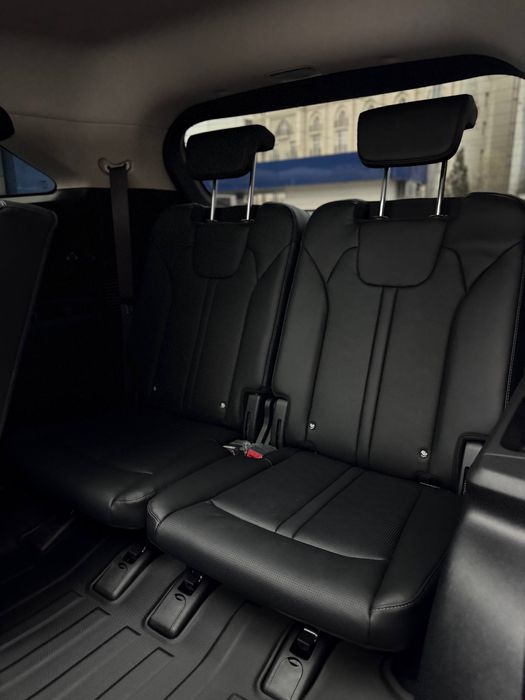 Kia Sorento 7 Места