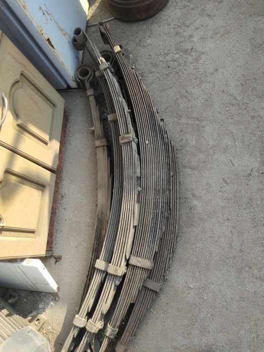 Рессоры Москвич иУаз продам