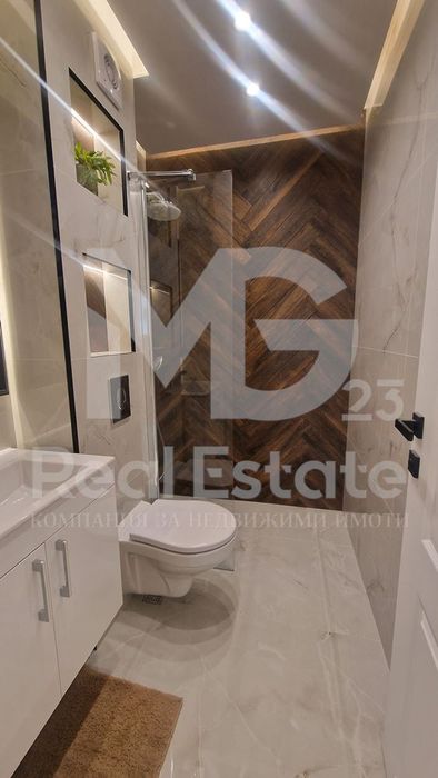 Продава се Двустаен апартамент в Пловдив, Христо Смирненски - 78 кв.м за 1993 €/кв.м - Снимка #8