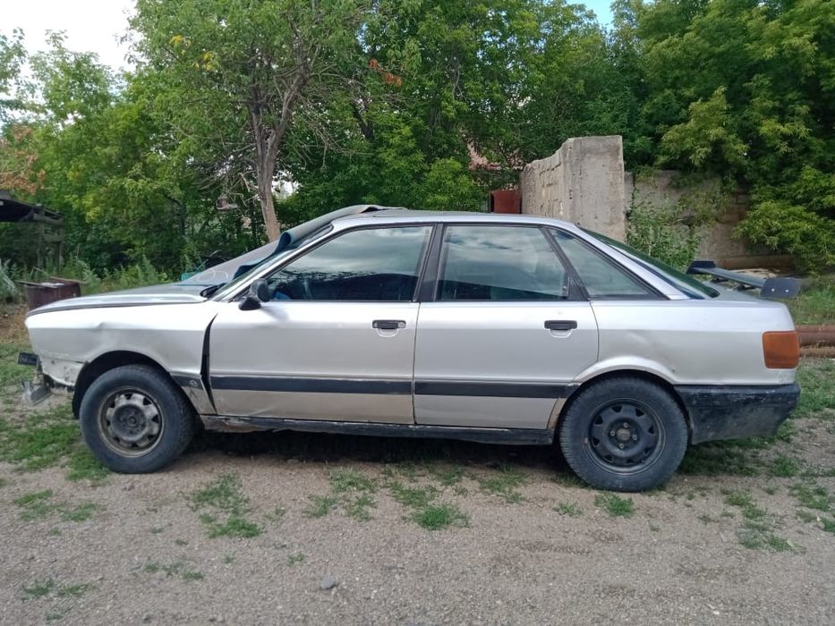 Продам ауди 80 б3