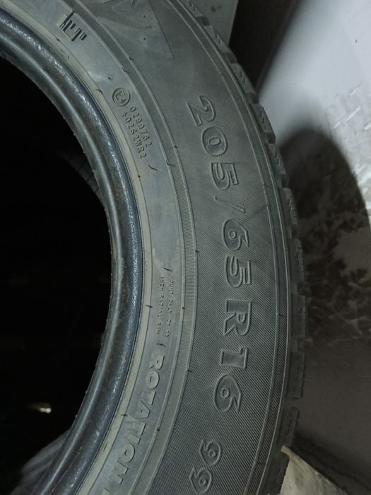 Шины зимние 205/65R16