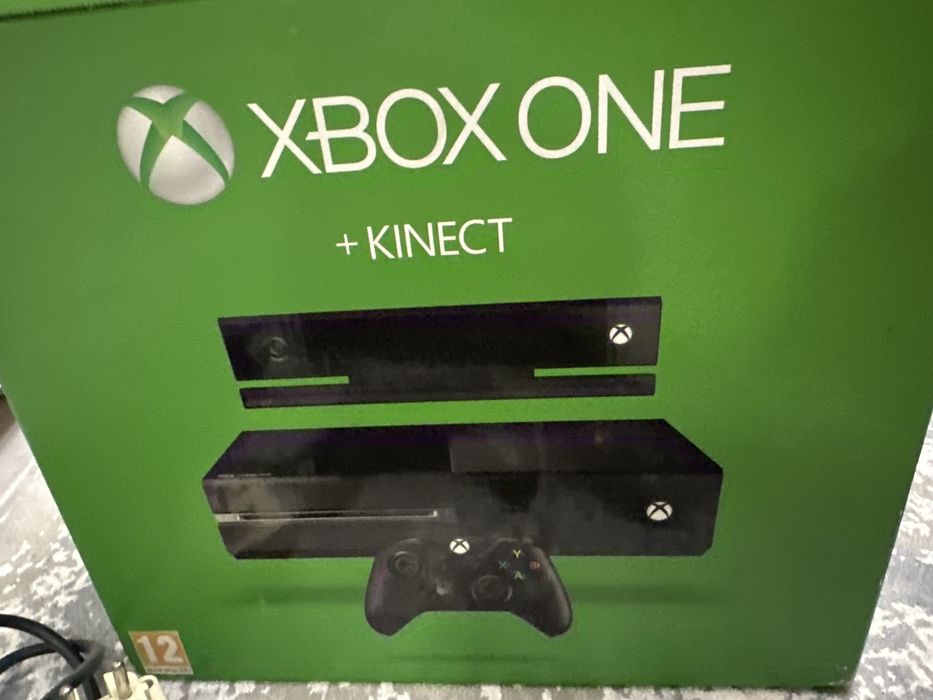 Продам Xbox one + Kinect