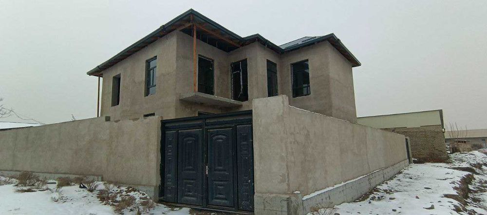 Янги ХАК ТЕК услубида қурилган уй тезда ва арзон сотилади