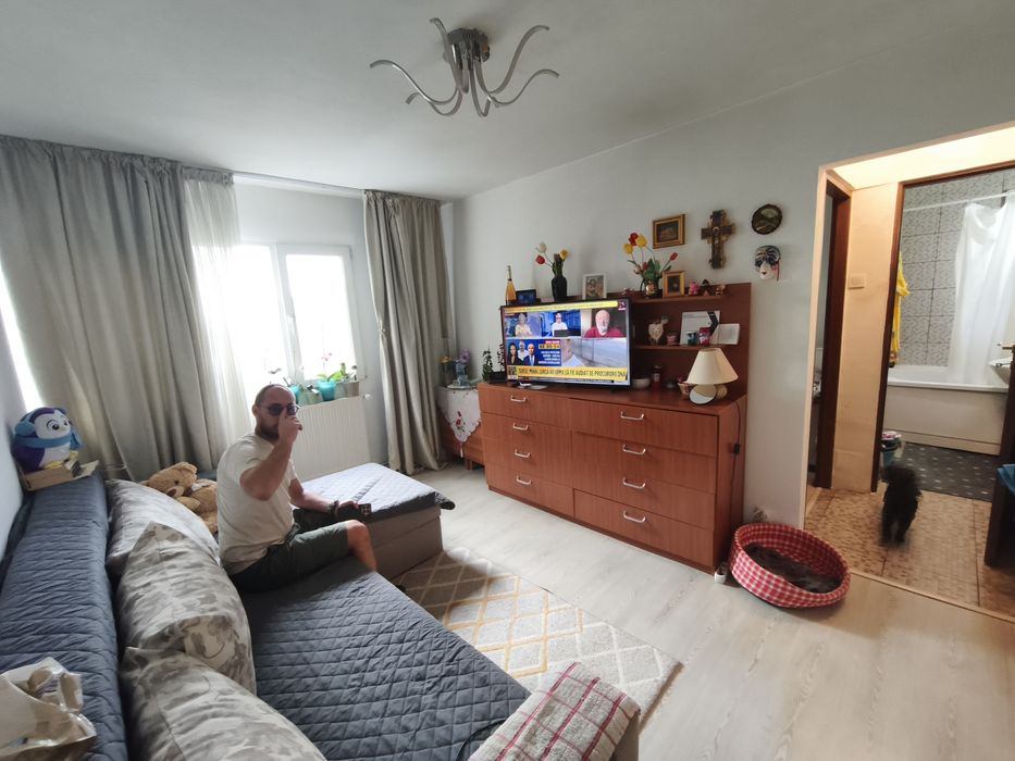 Apartament cu 3 camere confort 2 Salaj, centrala termica, mobilat