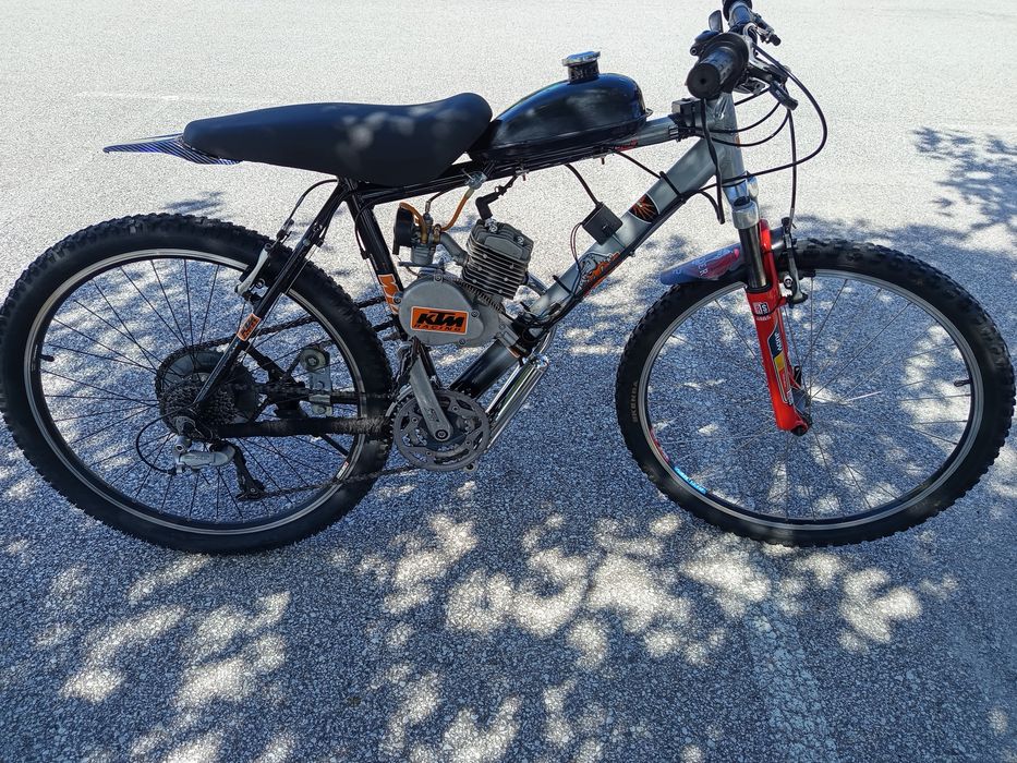 Продавам Веломотор 80CC