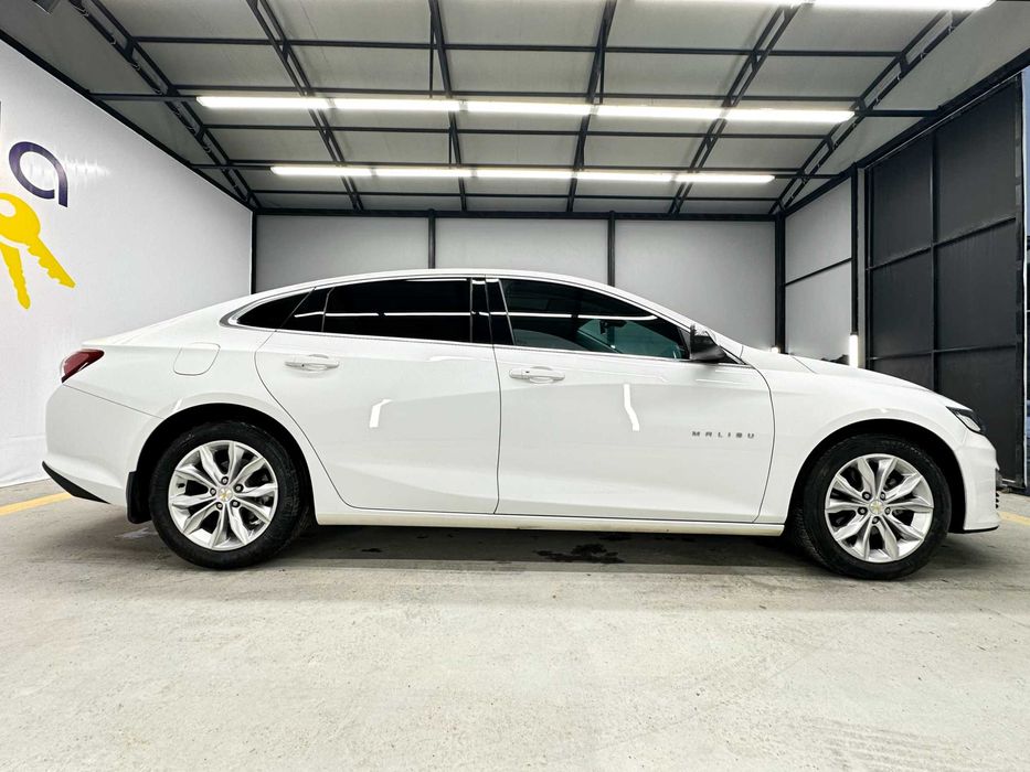 Chevrolet Malibu 2 Premier сотилади!