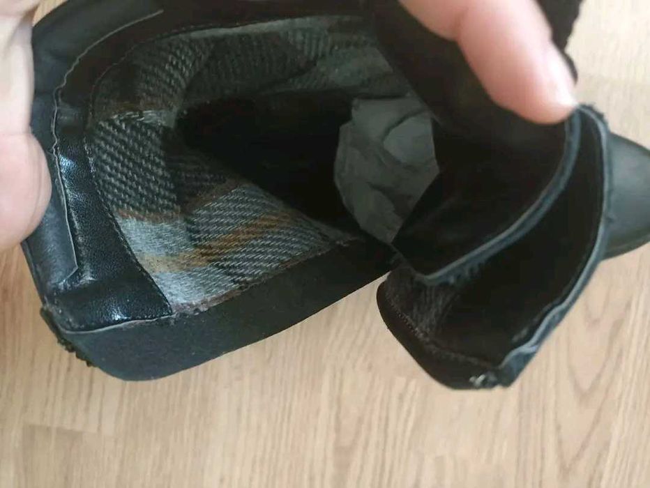 Ghete piele mărime 40