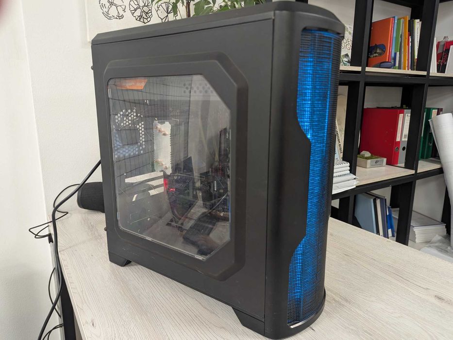 Продаю два компьютера,отдельно или вместе