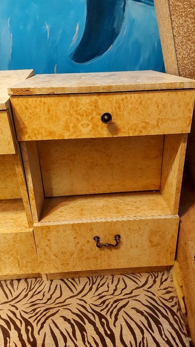 Тумбочки прикроватные