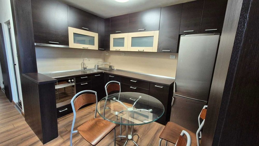 Дава се под наем Тристаен апартамент в София, Павлово - 110 кв.м за 750 € - Снимка #1